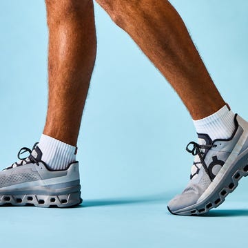 best on walking shoes