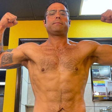 Before and After photo of Sal Gonzalez left photo is a bathroom mirror selfie of overweight shirtless man and to the right is a fit shirtless man flexing muscles